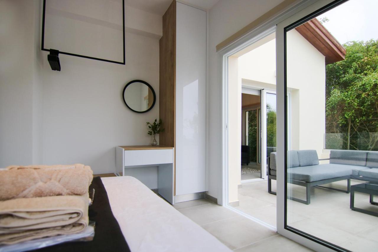 Phaedrus Living: Seaside Modern Flat Limnaria 123 Lejlighed Paphos Eksteriør billede