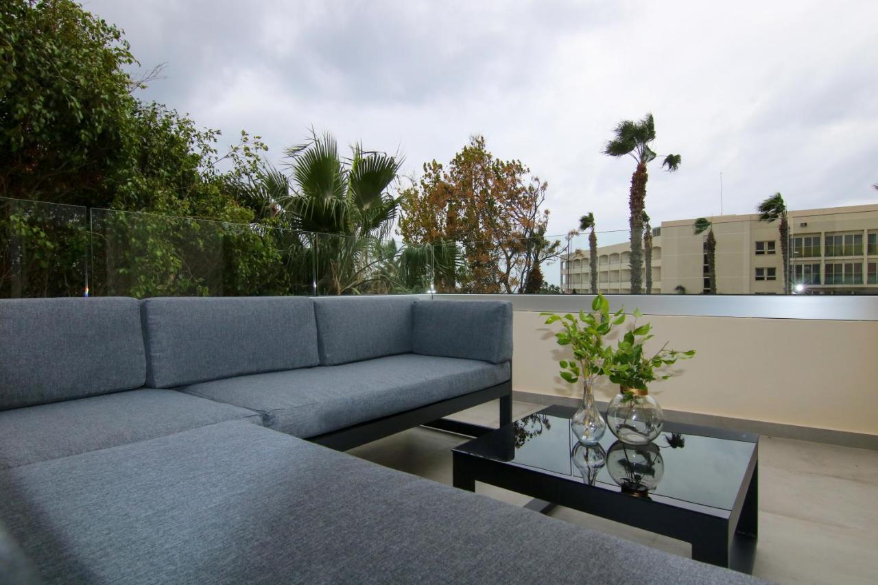 Phaedrus Living: Seaside Modern Flat Limnaria 123 Lejlighed Paphos Eksteriør billede