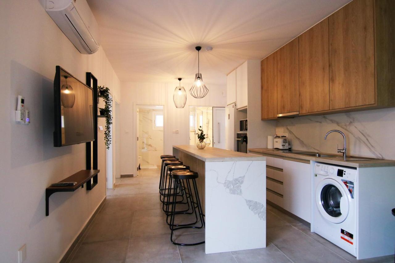 Phaedrus Living: Seaside Modern Flat Limnaria 123 Lejlighed Paphos Eksteriør billede