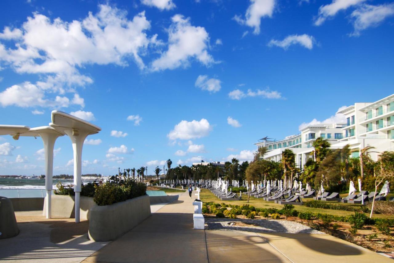 Phaedrus Living: Seaside Modern Flat Limnaria 123 Lejlighed Paphos Eksteriør billede