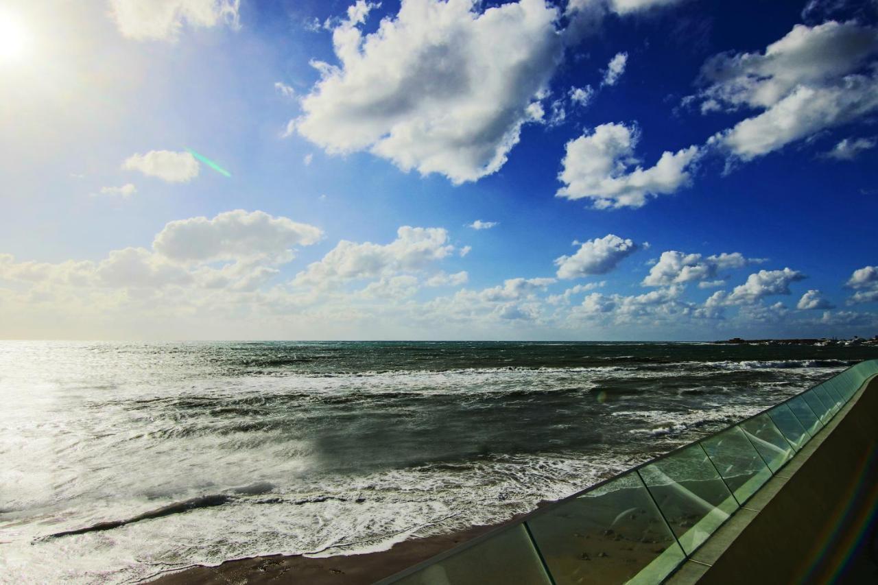 Phaedrus Living: Seaside Modern Flat Limnaria 123 Lejlighed Paphos Eksteriør billede